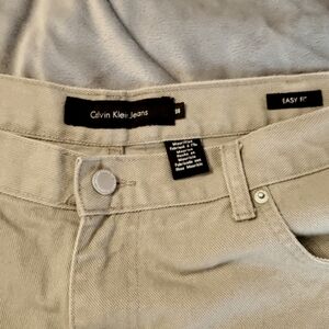 Calvin Klein Jeans Easy Fit Sz 38 Tan